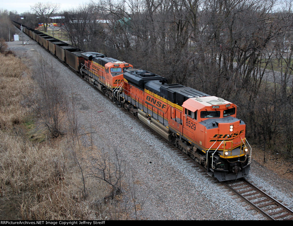 BNSF 8529